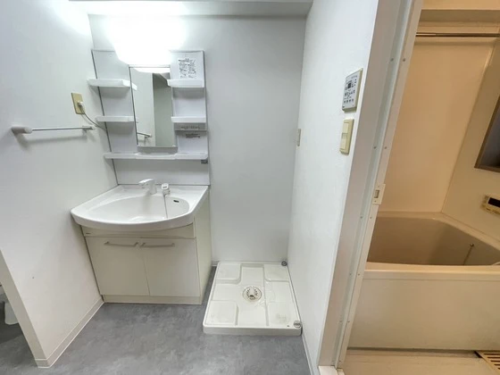 ラゾプレイス己斐