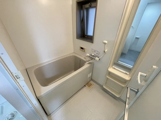 ラゾプレイス己斐