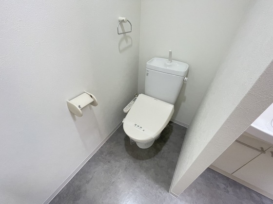 ラゾプレイス己斐