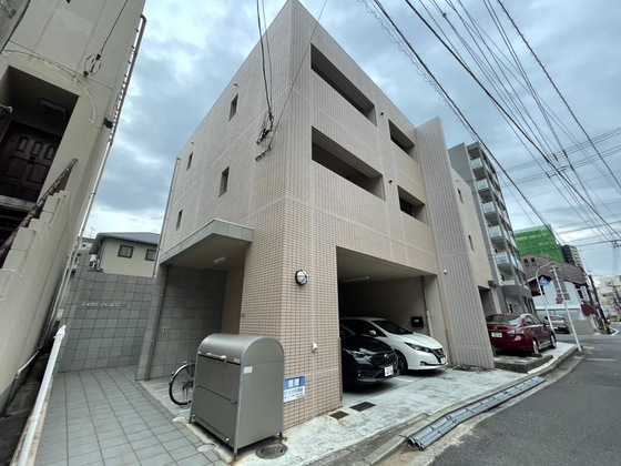 ラゾプレイス己斐