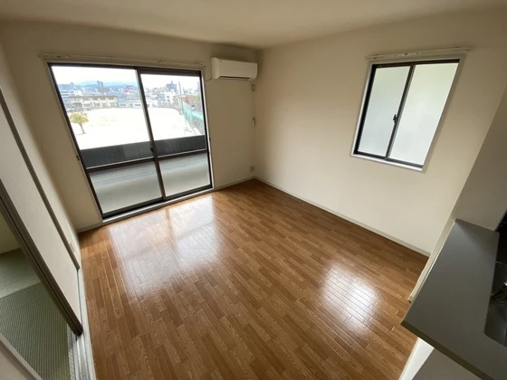 バリュージュ己斐