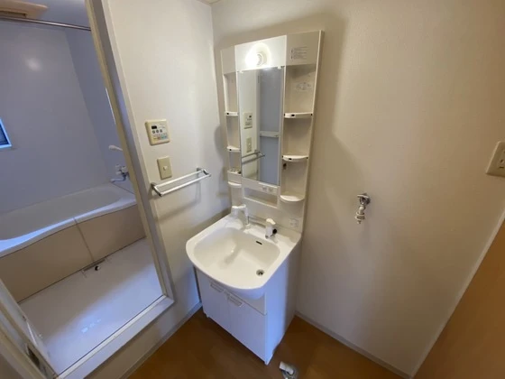 バリュージュ己斐