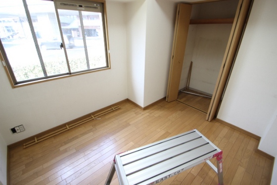 アイレスト古市駅前