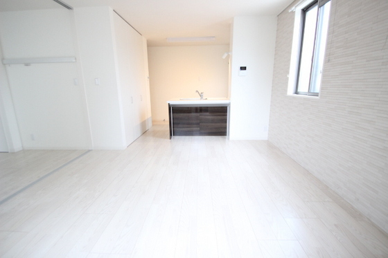 ドーフィンコート