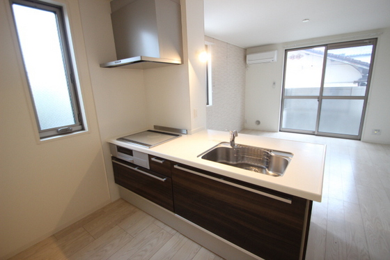 ドーフィンコート