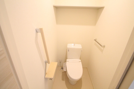 ドーフィンコート