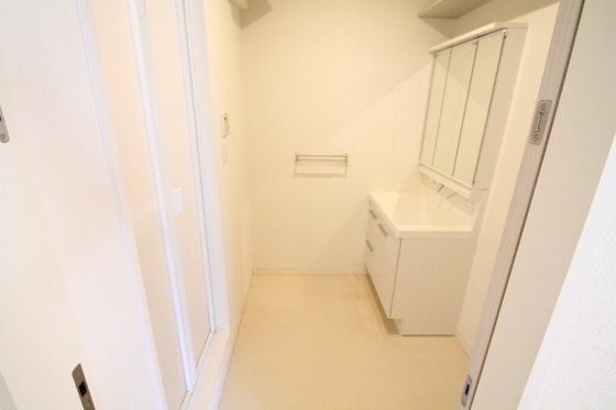 ドーフィンコート