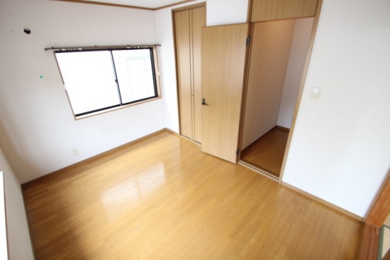 レジデンス川本B棟