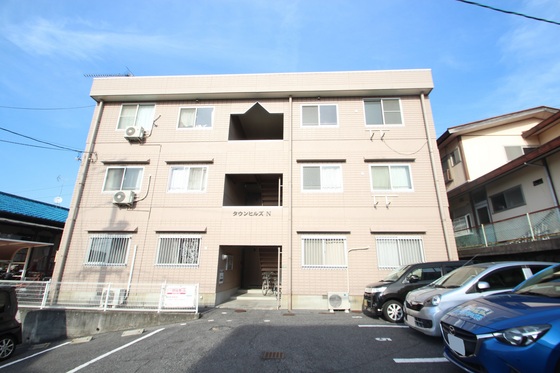 タウンヒルズN