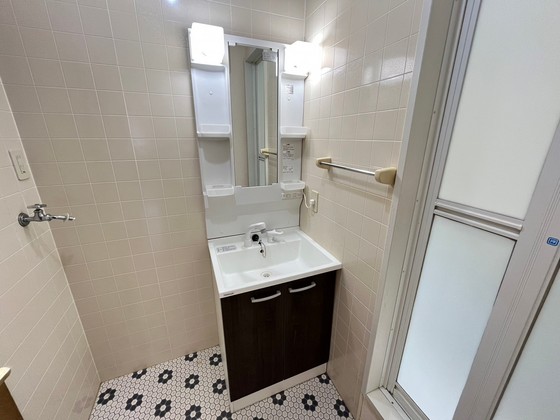 シャトー小林 B棟