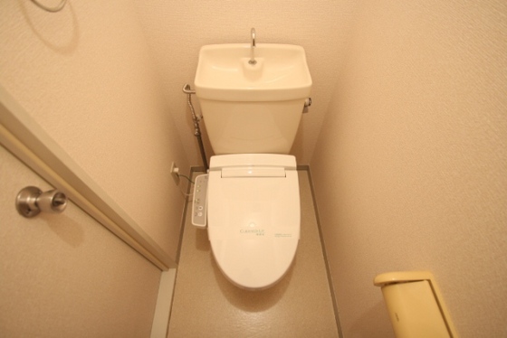 セジュール府中B棟