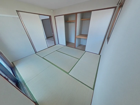 バリュージュ東野