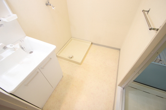 ハイタウン堀田