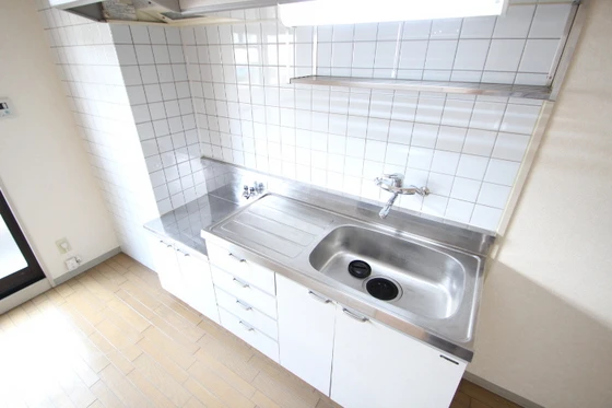 ハイタウン堀田