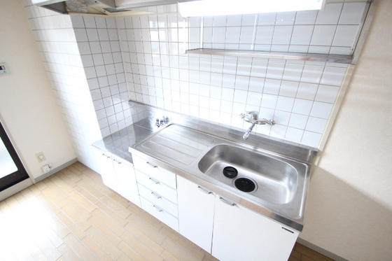 ハイタウン堀田