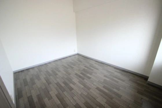 ロイヤルハイツ下田弐番館