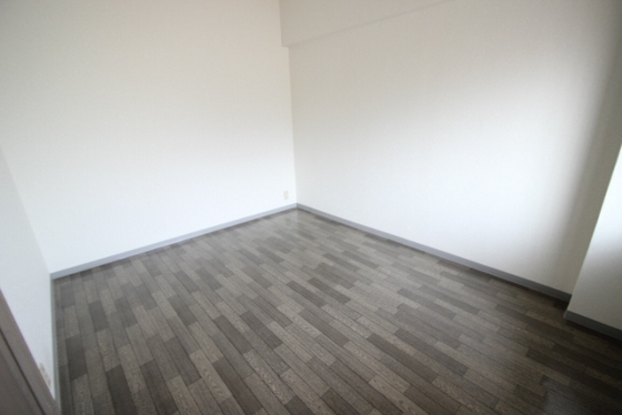 ロイヤルハイツ下田弐番館