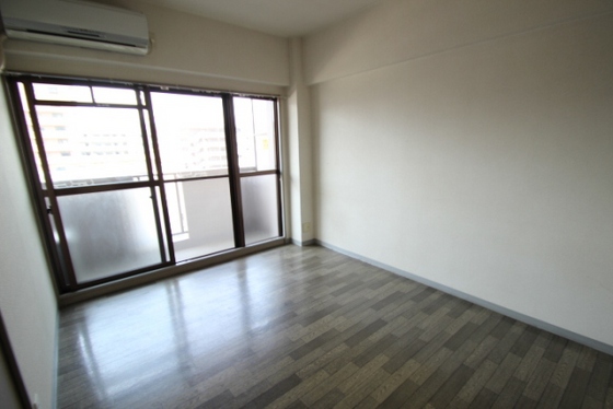 ロイヤルハイツ下田弐番館