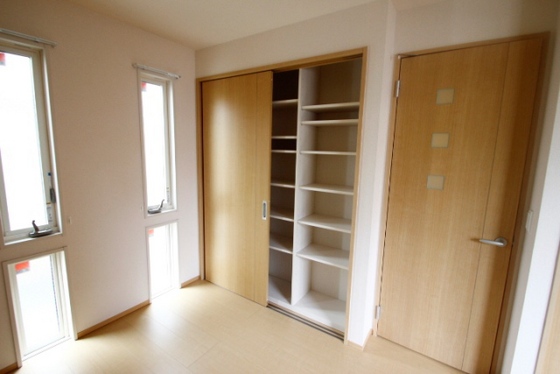 SEJOUR MIDORI B棟 戸建