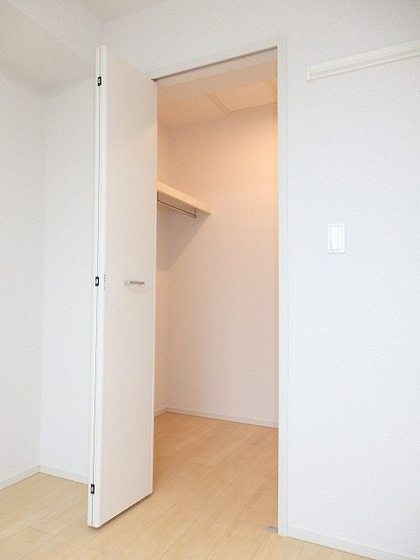 リバーサイド南観音 A