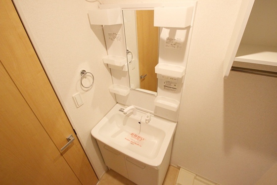 シャルム・コートⅢ