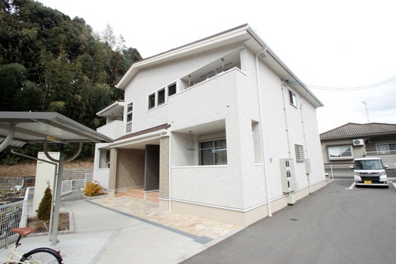 シャルム・コートⅢ