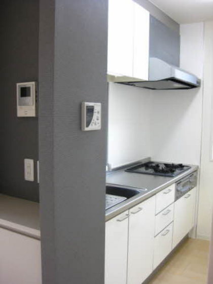 グランマストみどり坂 B棟