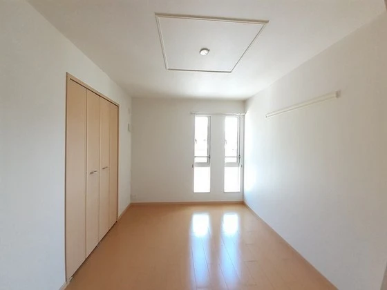 エテルノ・アロッジオ弐番館