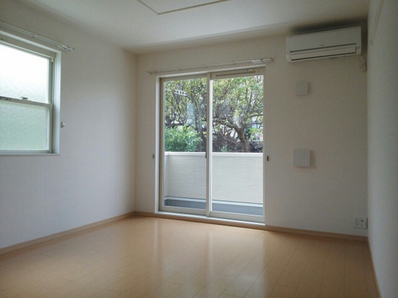 エテルノ・アロッジオ弐番館