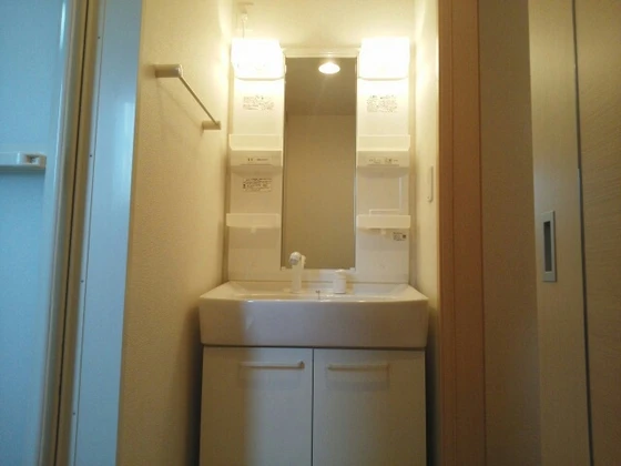 エテルノ・アロッジオ弐番館