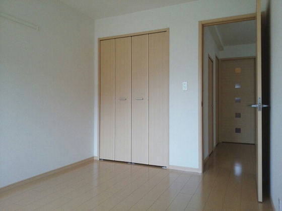 エテルノ・アロッジオ弐番館