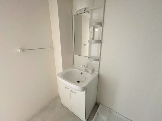 ツインヒルズウェスト