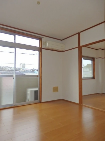 エルディム落合南A