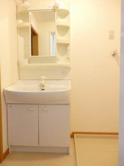 グランドハイツ深川