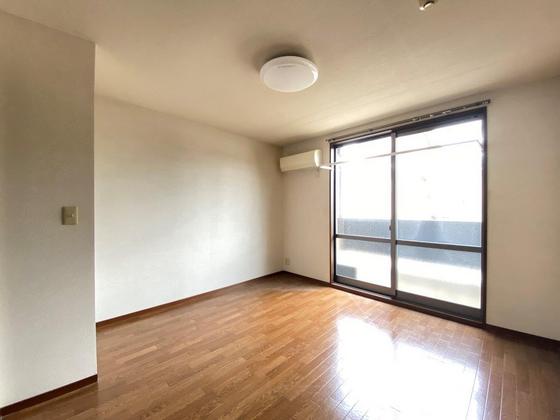 ハピネスサカエ