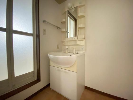 ハピネスサカエ