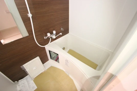 ベルヴィル大町駅前