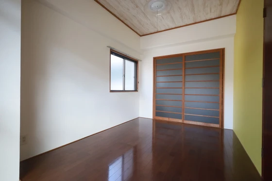 エムズレア千田町