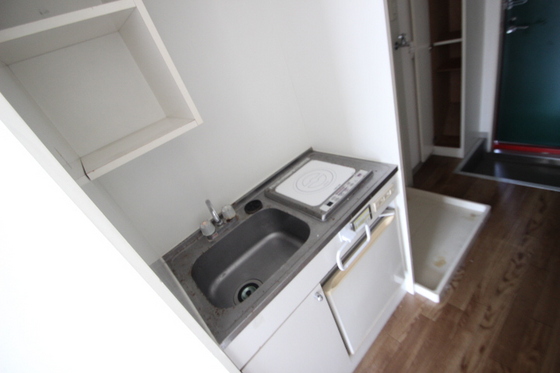 グリューネ A棟