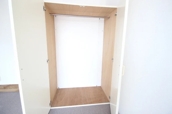 グリューネ A棟