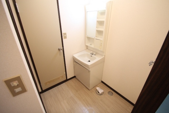 フローラル温品B棟