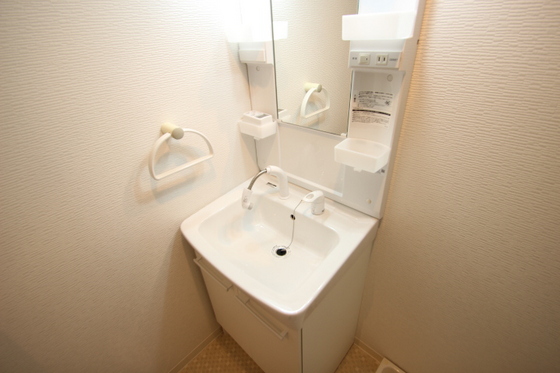 白島好木(こうき)ビル