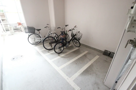 白島好木(こうき)ビル