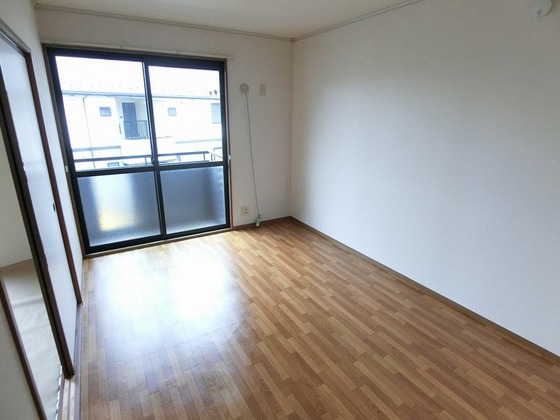 セジュール友清 B棟