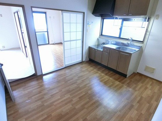 セジュール友清 B棟