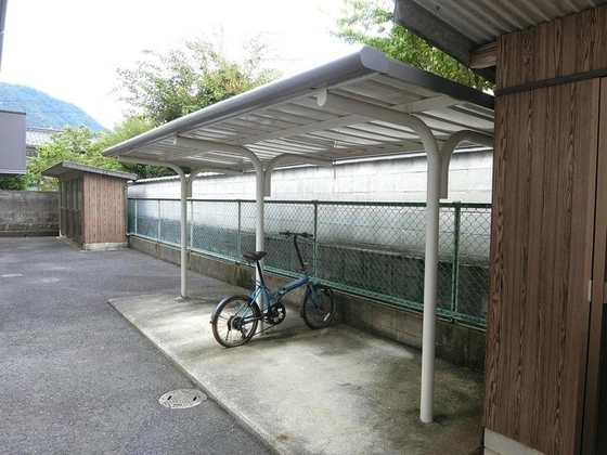 セジュール友清 B棟