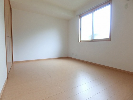 ローズコート清水 A棟