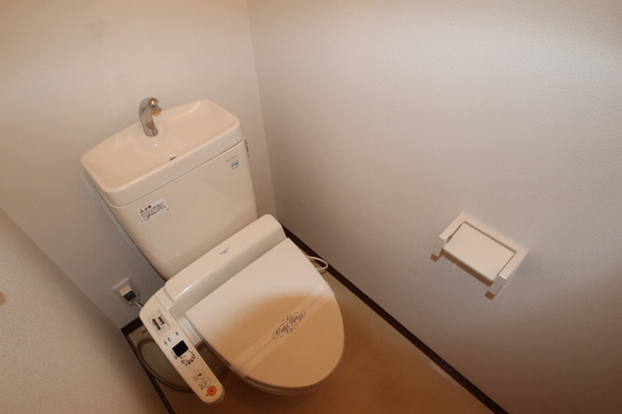 プロバンス高須台2番館