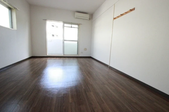 サンライズ伴駅前ビル