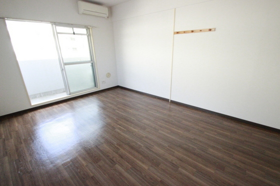 サンライズ伴駅前ビル